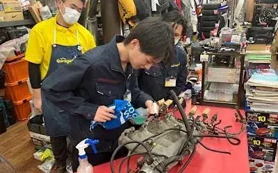 タイヤやカーナビ等の買取・接客スタッフ