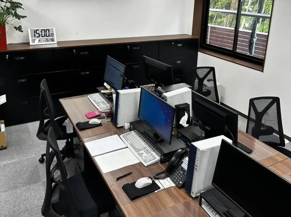 土日祝休み｜未経験OK｜緑地管理の書類作成｜事務スタッフ｜正社員